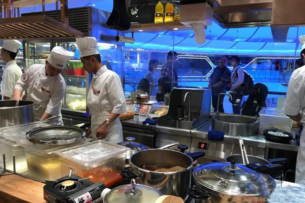 成都牧兰西北菜餐饮店51漫画网页版设备图片