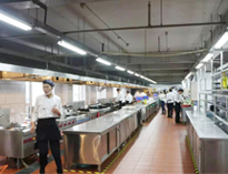 四川大型餐饮51漫画网页版设备生产厂家告诉你如何设计商厨后厨才能提高餐厅流量